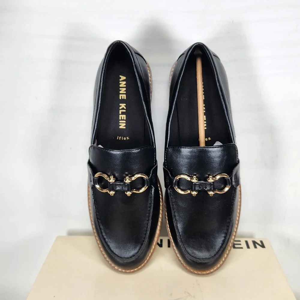 Anne Klein Ezra Loafers Women Size 8.5 Black Smooth Gold Bit Lug Sole
